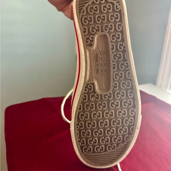 GUCCI CLASSIC 😊😊😊Size 7 - Picture 7 of 12